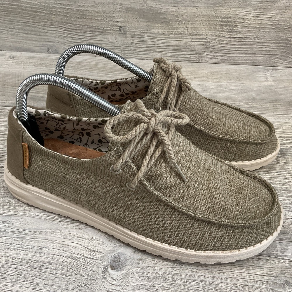 Hey Dude Wendy Chambray Sage Shoes Womens Size 9 Green Slip On Comfort Casual